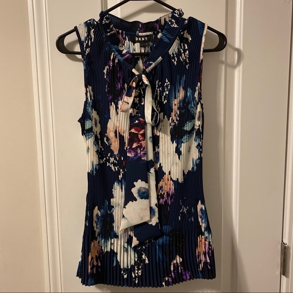 DKNY Floral Tie-Neck Pleated Top - Picture 2 of 7